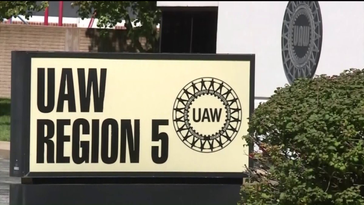 IUAW Executive Board to Dissolve Region 5