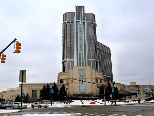 Nearly 2,000 Detroit casino workers about to lose health insurance