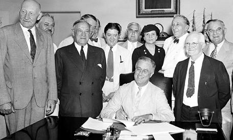 Historian Erik Loomis on FDR, the Social Security Act, and the Need to Fight For It Today