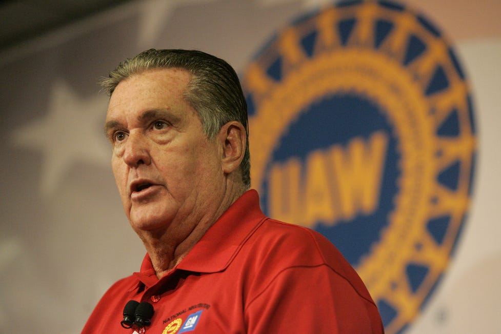 Prosecutors want 34-month sentence for ex-UAW vice president who sat on GM board