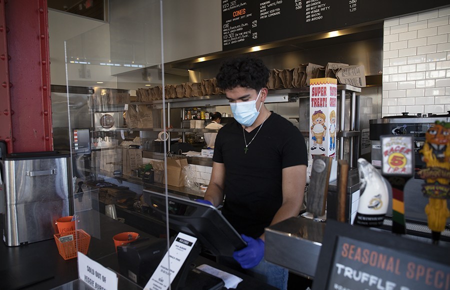 UC Berkeley study finds low minimum wage costs state, federal government billions