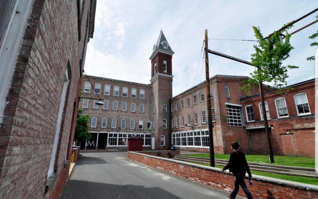 Workers at Mass MoCA back affiliation with union, 53-15