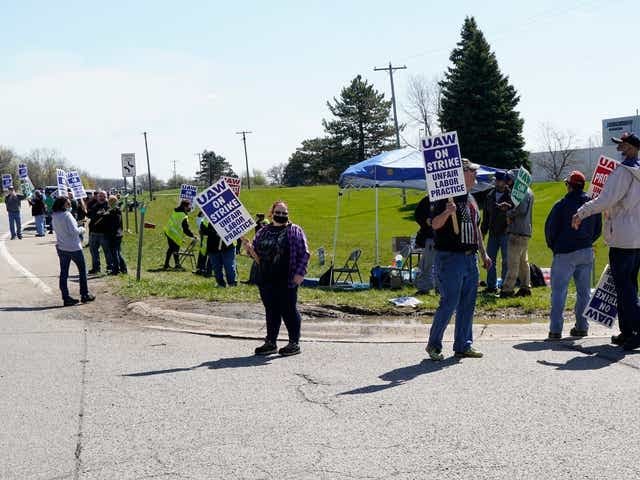 UAW workers on strike at Kirchhoff Automotive plant in Tecumseh