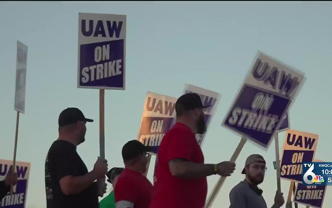 UAW votes down contract extension with Deere & Co., strike continues