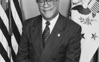 ‘Life of public service’: Longtime Latino congressman Esteban Torres dies at 91
