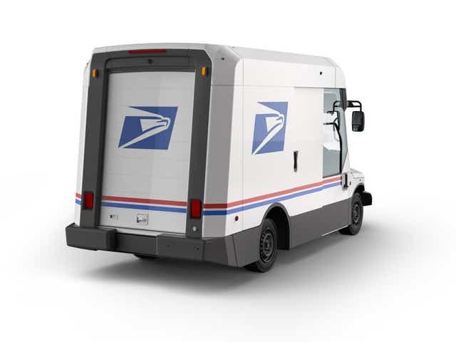 Oshkosh Corp. union leaders press USPS in fight for mail delivery vehicle production in Wisconsin