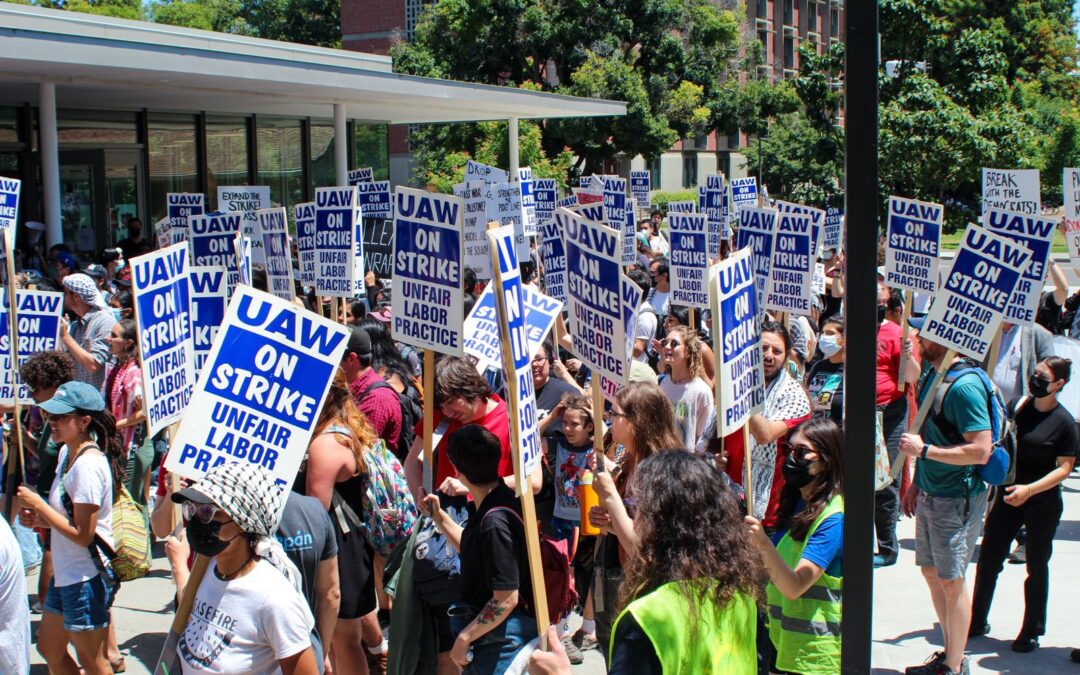 Striking workers at UC Davis